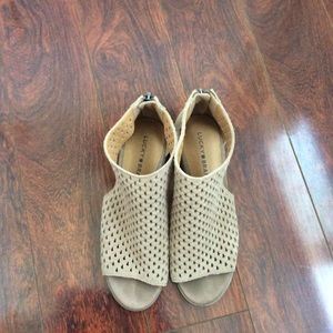Lucky Brand leather 2 inch heels
